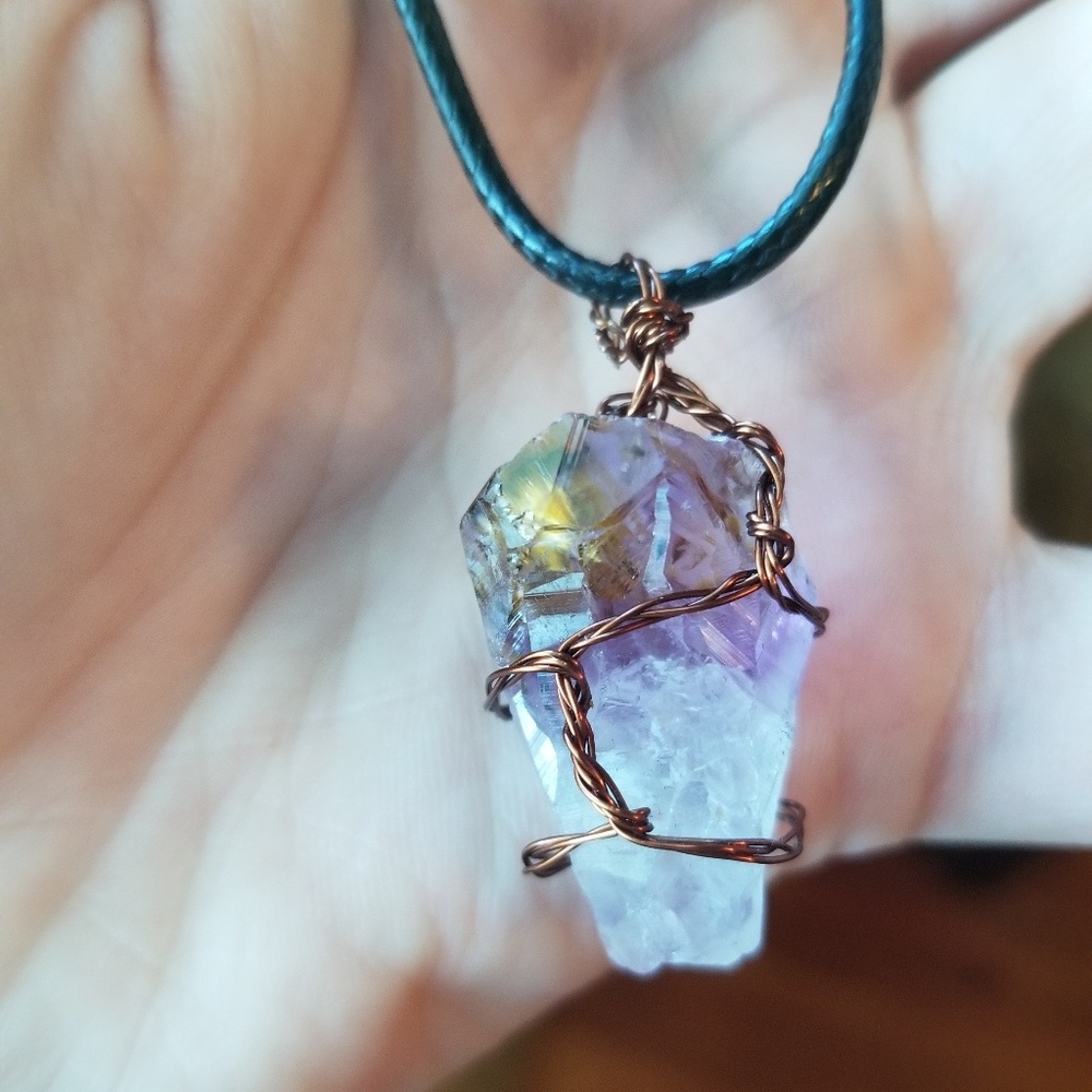 Wire Wrapped Amethyst Necklace [18in, black]